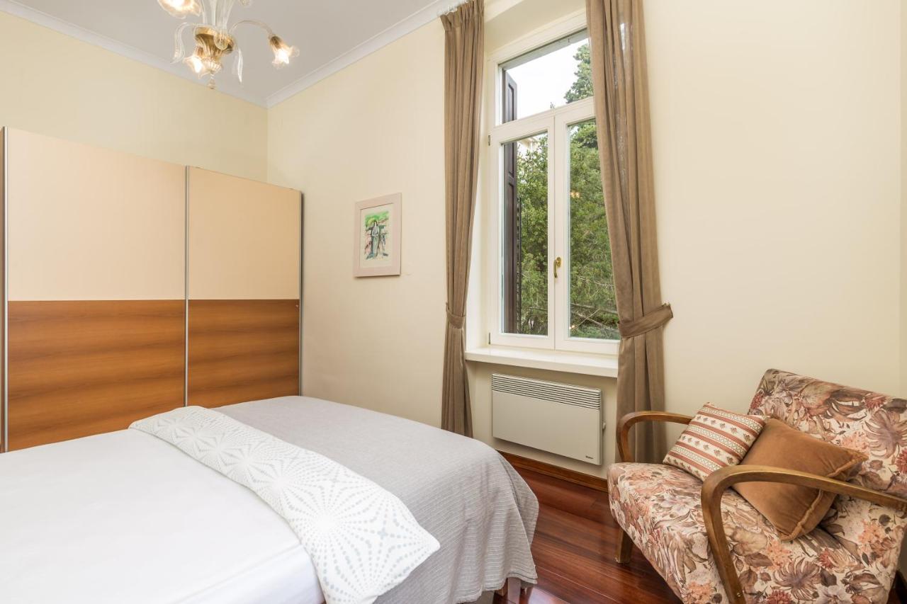 Apartment Adrija โอปาติยา ภายนอก รูปภาพ